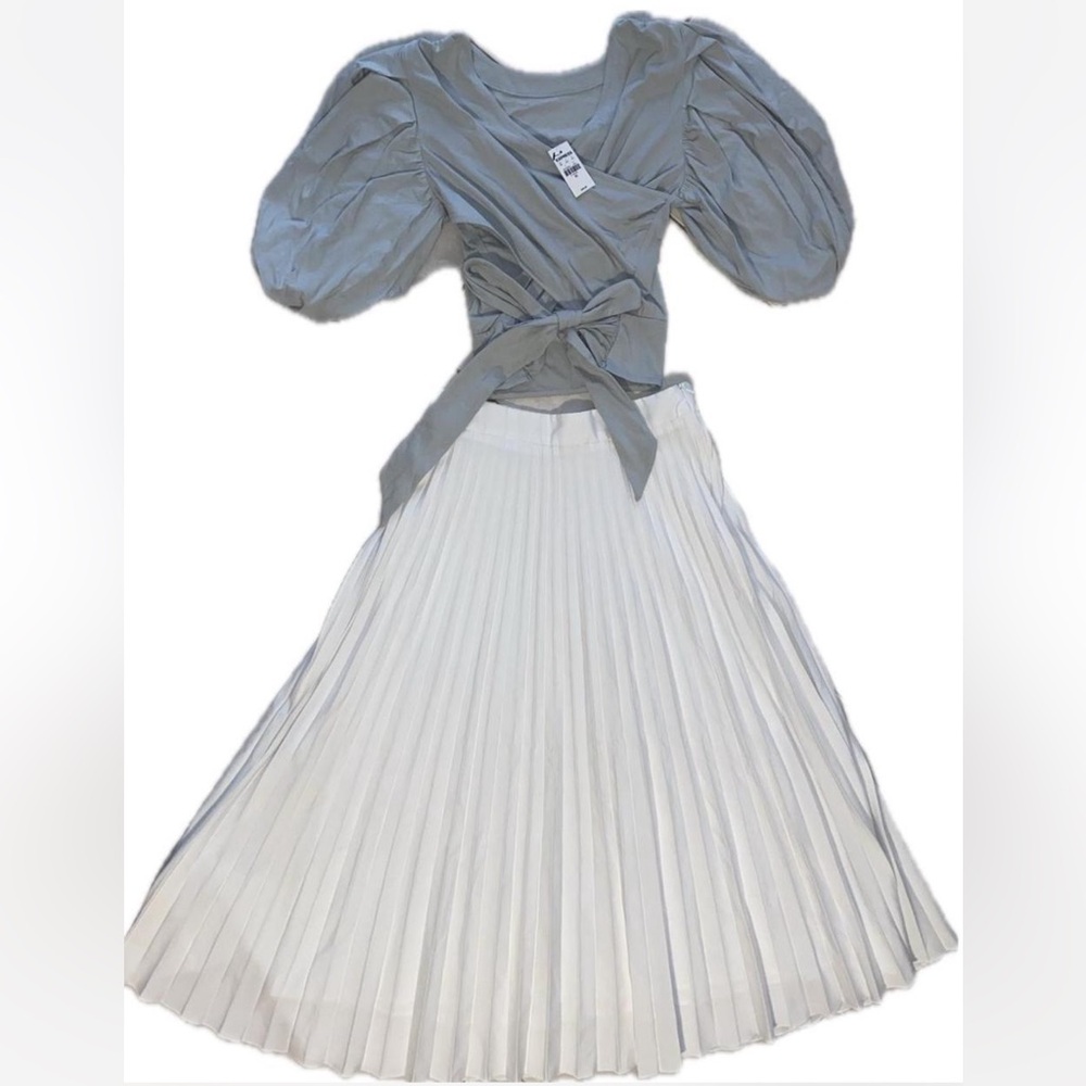 Express Light Gray Top - Picture 2 of 5